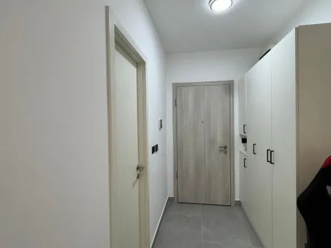 Rent, one bedroom apartment, 53m², 1 maj, Podgorica - image 12