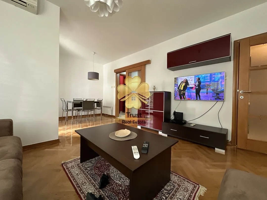 Rent, one bedroom apartment, 52m², Blok 9, Podgorica