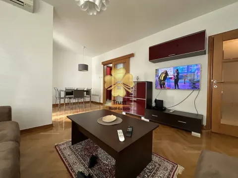 Izdavanje, jednosoban stan, 52m², Blok 9, Podgorica - image 7