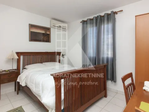 Prodaja, kuća, 450m², Dobre Vode, Bar - image 21