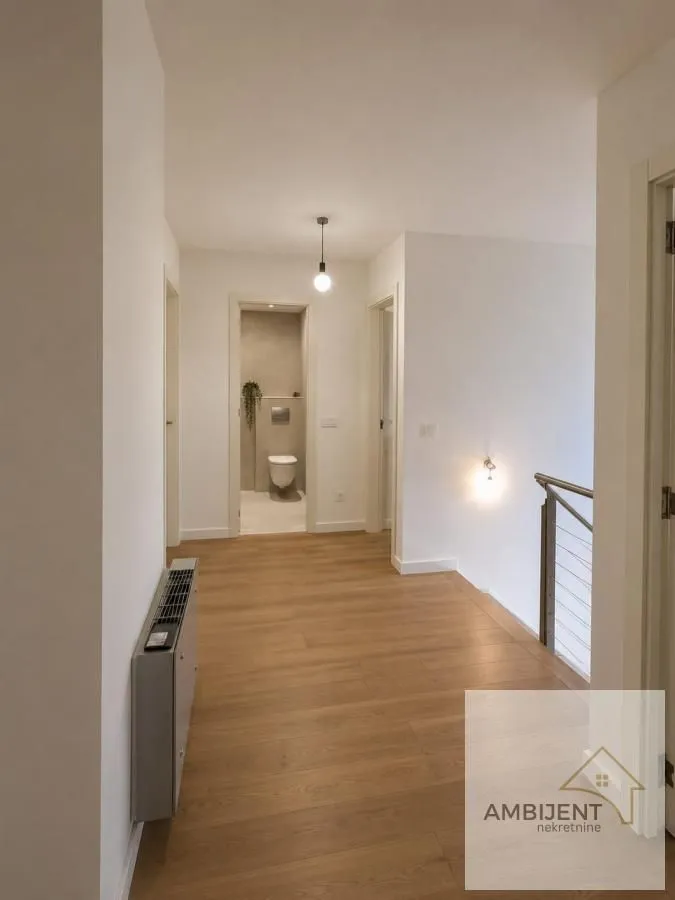 Prodaja, trosoban stan, 133m², Autokomanda, Voždovac Sve Podlokacije