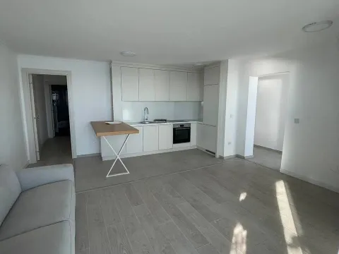 Sale, two bedroom apartment, 50m², Centar, Budva - image 2