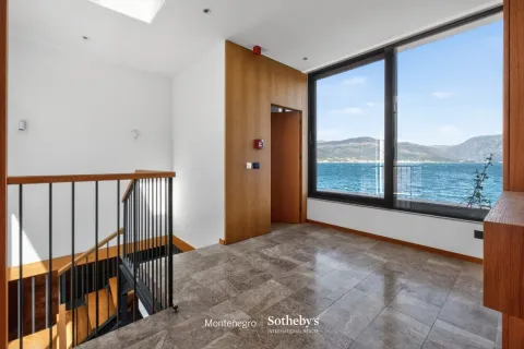 Prodaja, kuća, 284m², Krašići, Tivat - image 14
