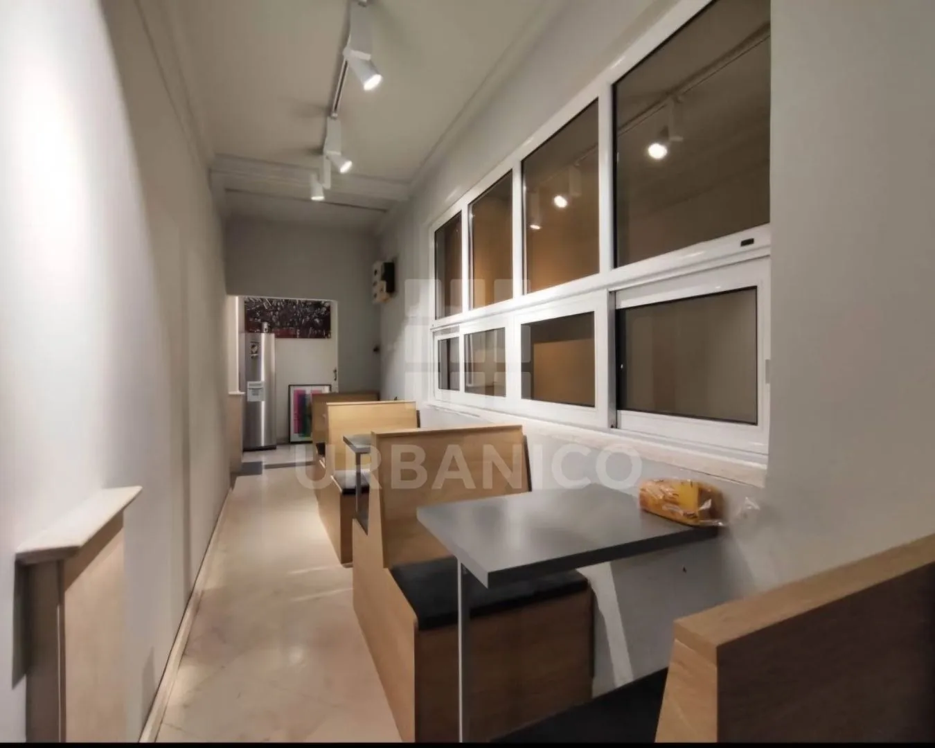 Izdavanje, poslovni prostor, 150m², Stara Varoš, Podgorica