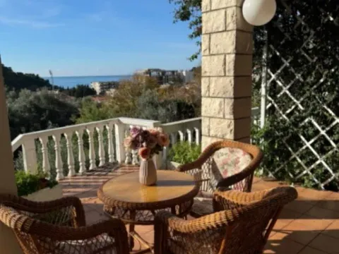 Prodaja, dvosoban stan, 58m², Petrovac, Budva - image 2