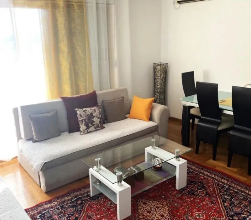 Izdavanje, jednosoban stan, 52m², Preko Morače, Podgorica