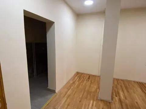 Rent, office space, 60m², Banovo Brdo, Beograd - image 6