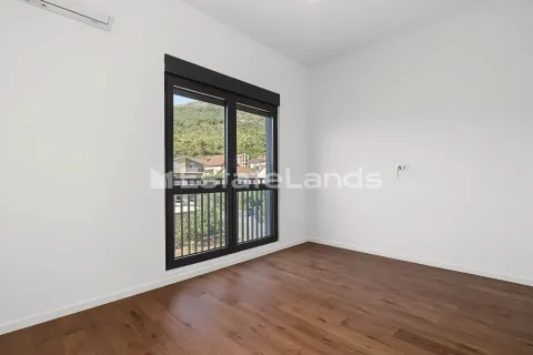 Prodaja, dvosoban stan, 53m², Dumidran, Tivat - image 9