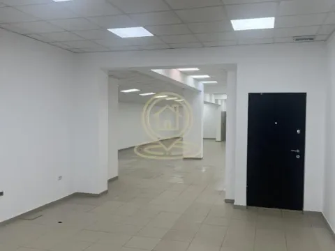 Izdavanje, poslovni prostor, 615m², Dušanovac, Voždovac Sve Podlokacije - image 3