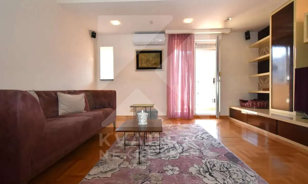 Sale, two bedroom apartment, 92m², City Kvart, Podgorica