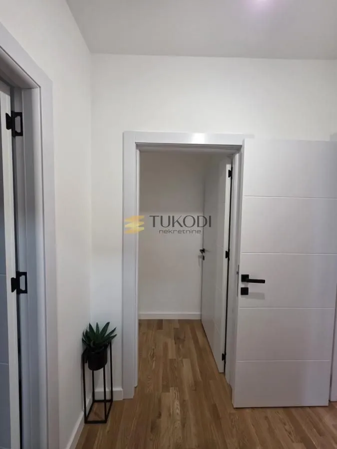 Sale, two bedroom apartment, 58m², Zemun Sve Podlokacije, Beograd