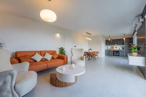 Prodaja, kuća, 300m², Budva, Crna Gora - image 17