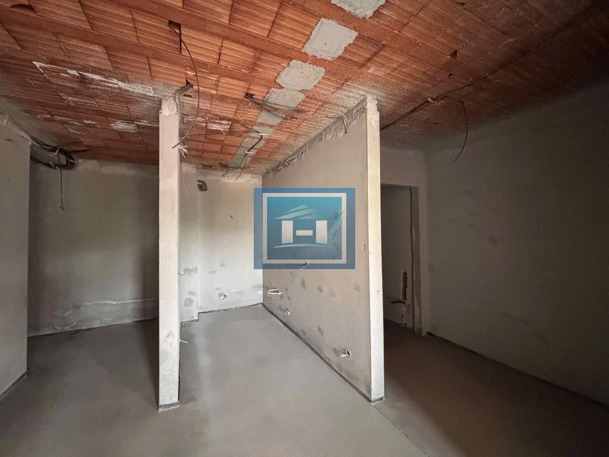 Prodaja, jednosoban stan, 65m², Centar, Jagodina