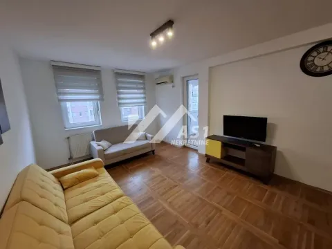 Rent, three bedroom apartment, 63m², Detelinara, Novi Sad Sve Podlokacije - image 2