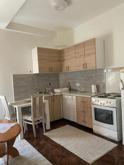 Prodaja, jednosoban stan, 33m², Zlatica, Podgorica