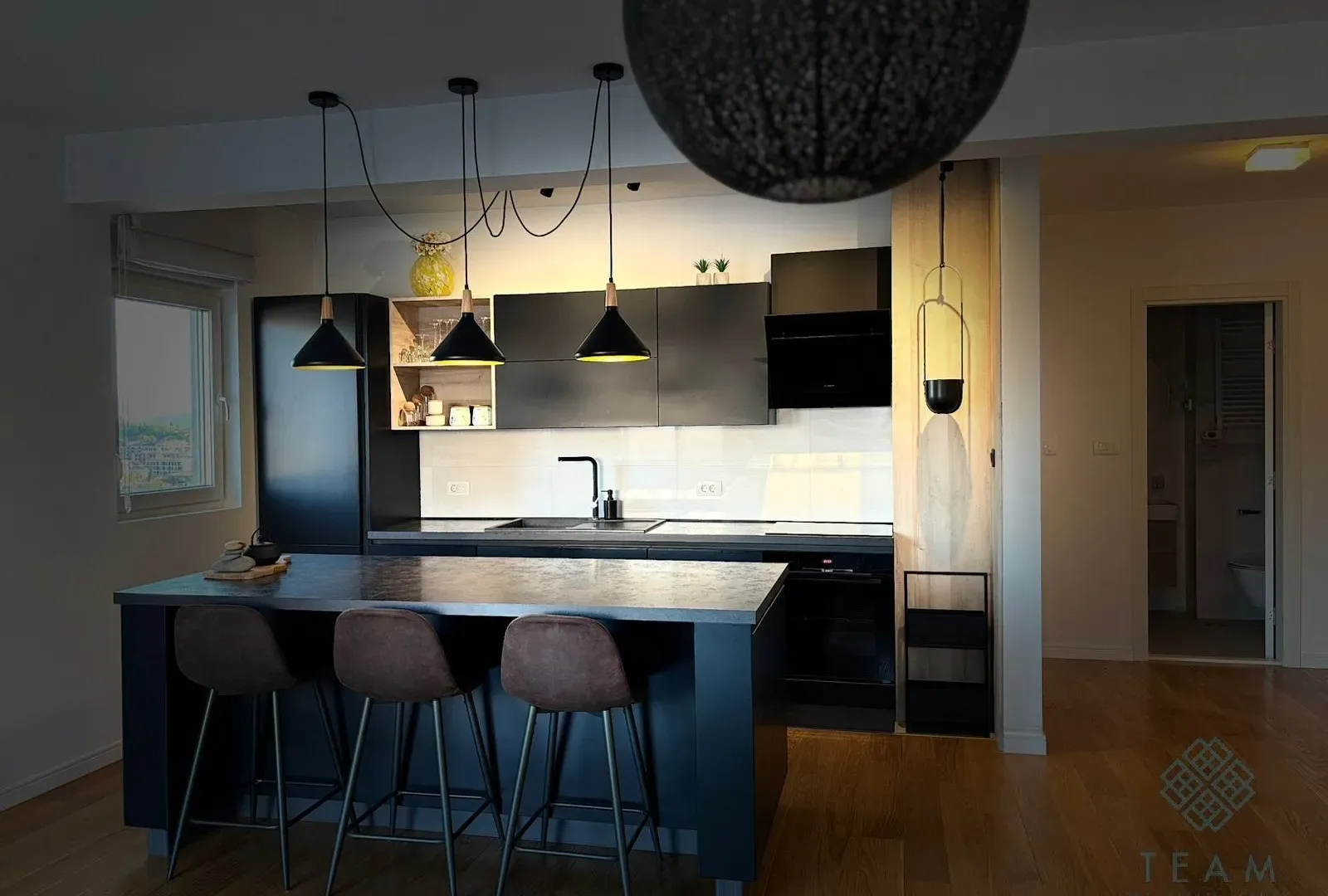 Prodaja, dvosoban stan, 70m², Central Point, Podgorica