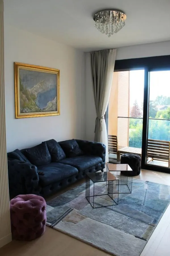 Prodaja, jednosoban stan, 50m², Tivat, Crna Gora