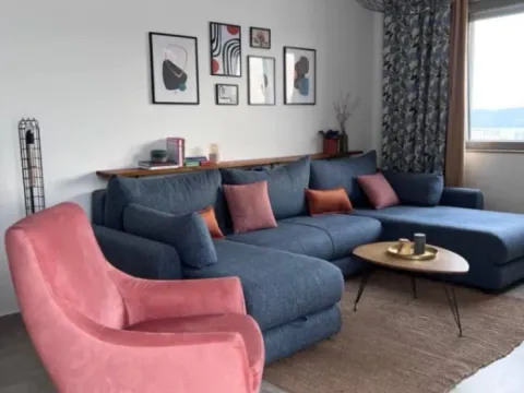 Rent, one bedroom apartment, 85m², Pod Kuk, Tivat