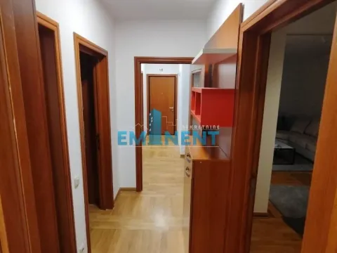 Izdavanje, četvorosoban stan, 115m², Kalenić Pijaca, Vračar Sve Podlokacije - image 13