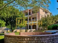 Rent, house, 300m², Zagorič, Podgorica - image 25