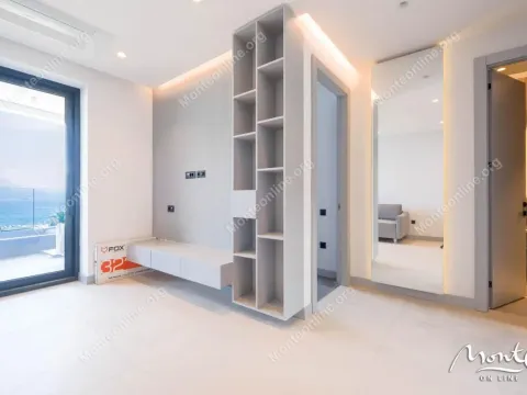 Sale, one bedroom apartment, 49m², Bečići, Budva - image 5