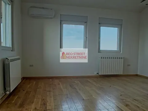 Prodaja, dvosoban stan, 45m², Borča 1, Borča Sve Podlokacije - image 1