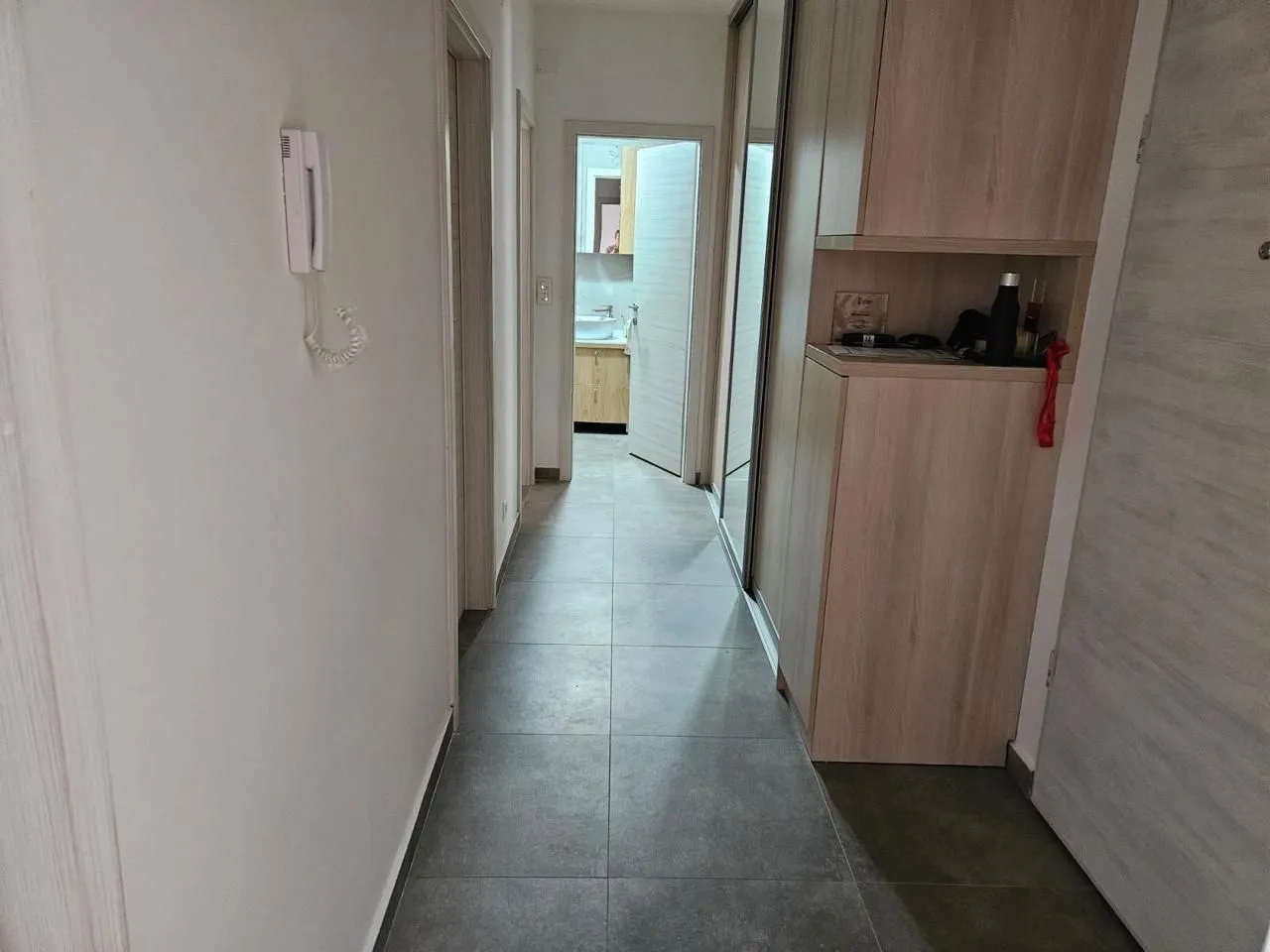 Izdavanje, dvosoban stan, 70m², Ljubović, Podgorica