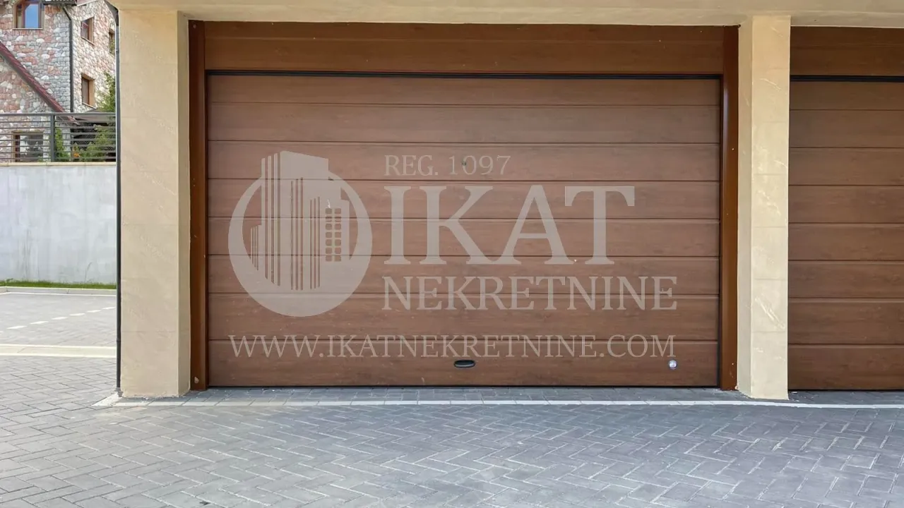 Prodaja, poslovni prostor, 98m², Palisad, Zlatibor