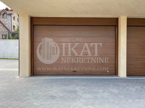 Sale, office space, 98m², Palisad, Zlatibor