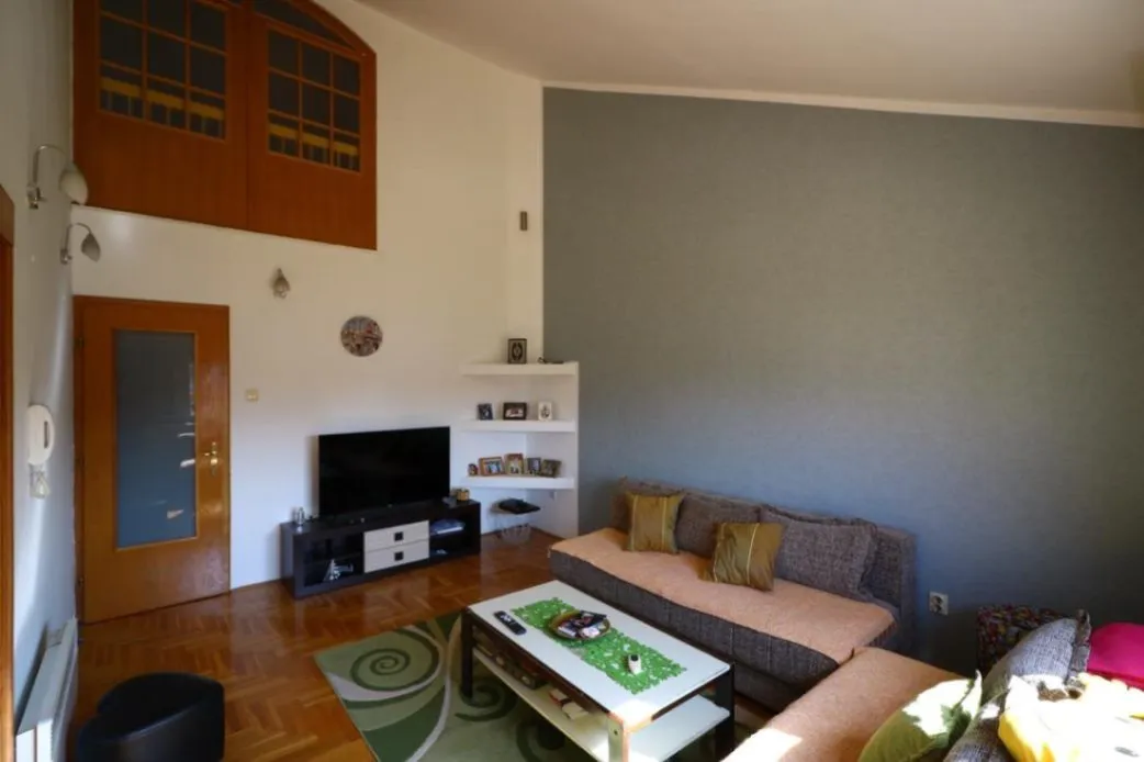 Prodaja, dvosoban stan, 92m², Stari Aerodrom, Podgorica