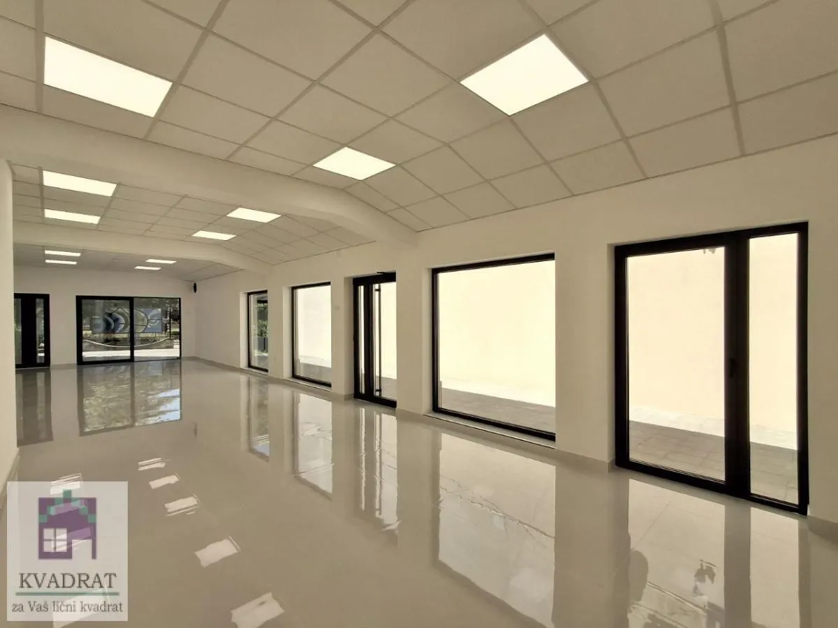 Rent, office space, 93m², Obrenovac, Beograd