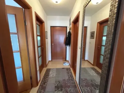 Izdavanje, jednosoban stan, 45m², Preko Morače, Podgorica - image 4