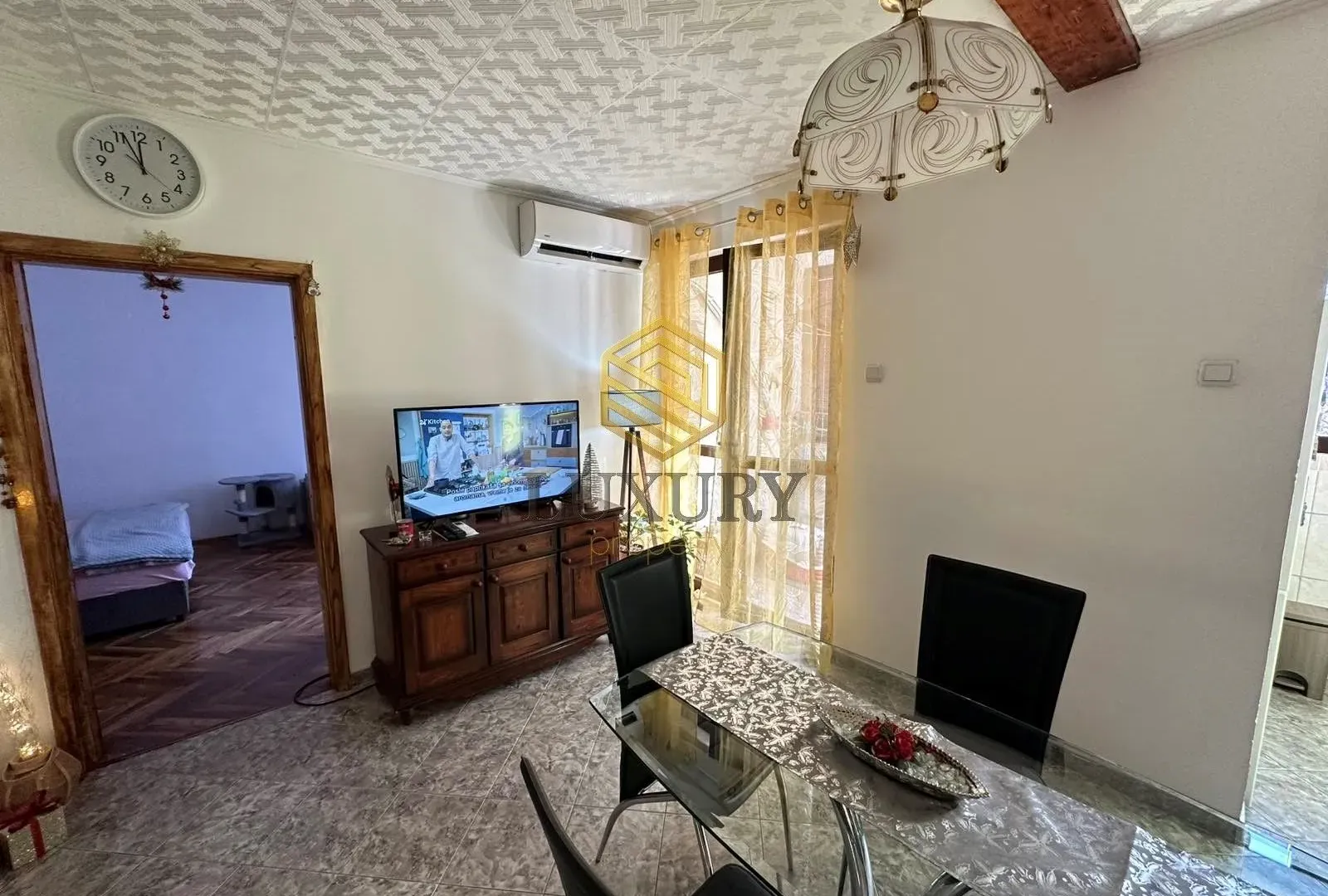 Prodaja, jednosoban stan, 46m², Centar, Kotor