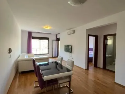 Sale, two bedroom apartment, 69m², Bečići, Budva - image 1