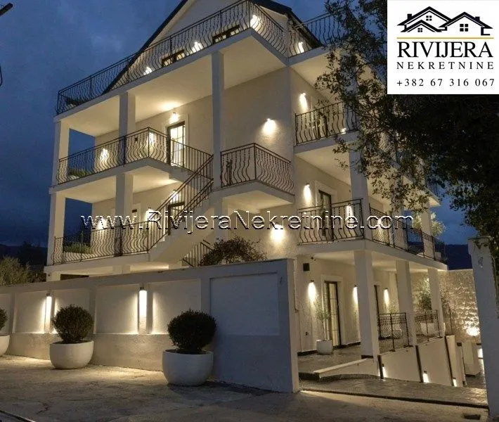 Prodaja, kuća, 424m², Tivat, Crna Gora