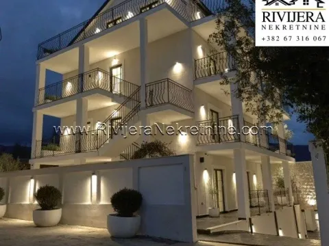 Prodaja, kuća, 424m², Tivat, Crna Gora - image 6