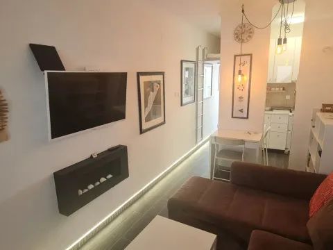 Izdavanje, jednosoban stan, 24m², Đenovići, Herceg Novi - image 7