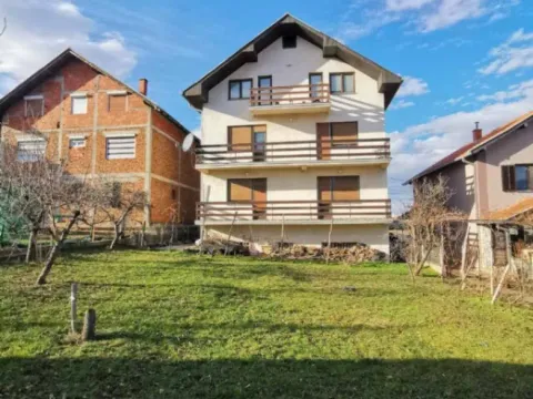 Prodaja, kuća, 440m², Kragujevac, Srbija - image 7