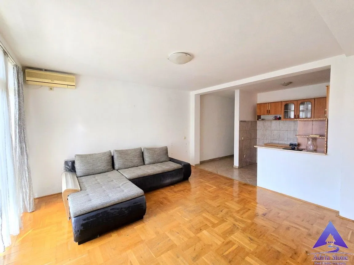 Prodaja, dvosoban stan, 58m², Velji Vinogradi, Budva
