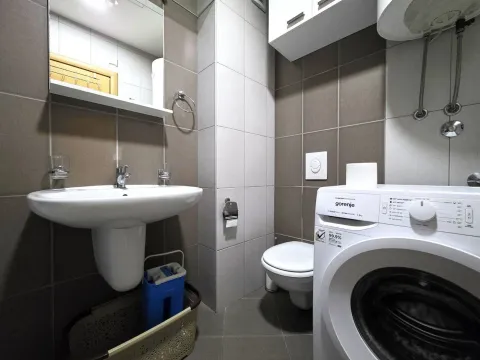 Rent, apartment, 47m², Ljubović, Podgorica - image 11