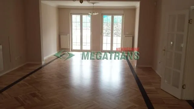 Rent, house, 300m², Savski Venac, Beograd