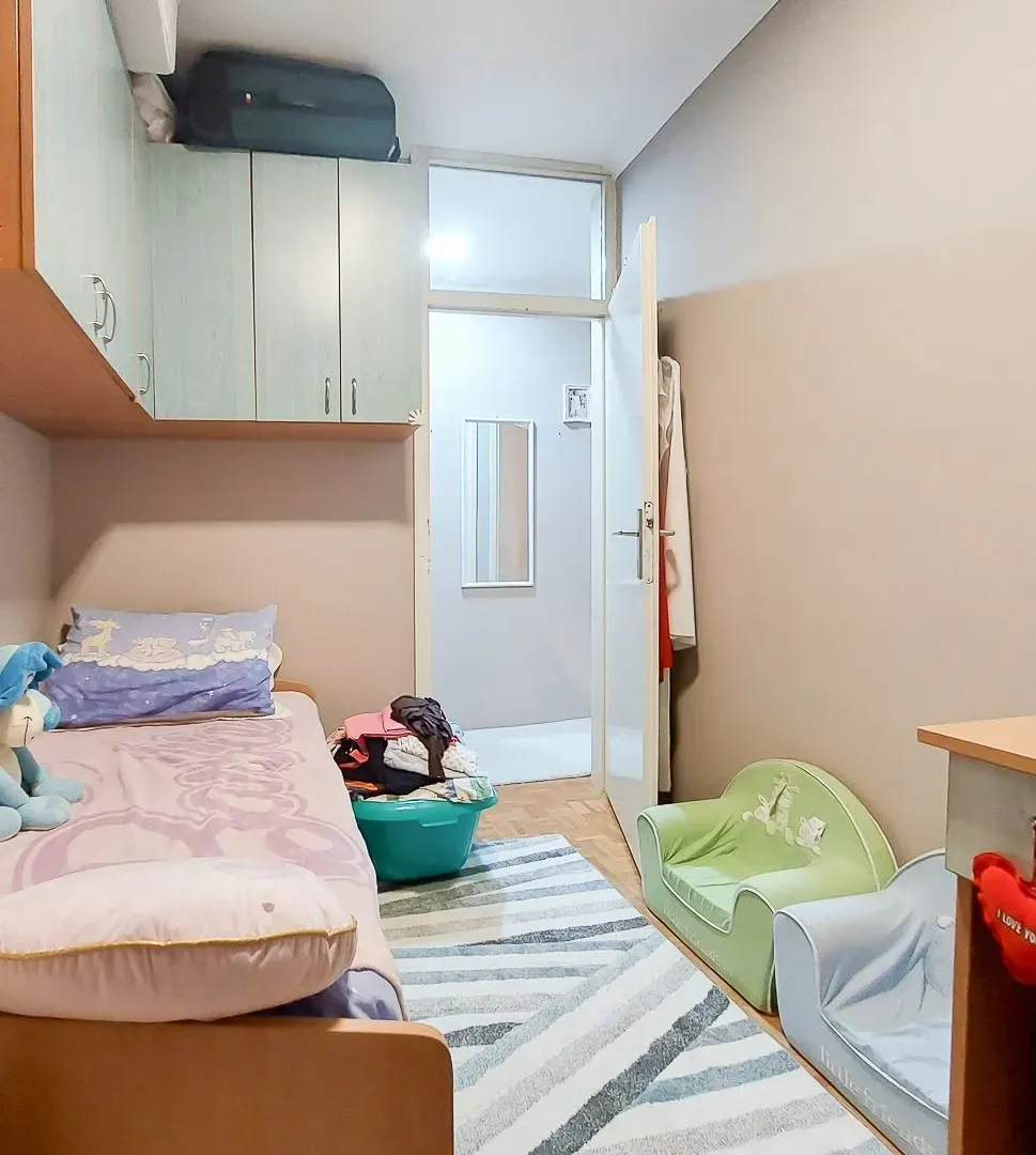 Prodaja, dvosoban stan, 69m², Babušnica, Srbija