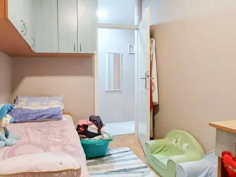 Sale, two bedroom apartment, 69m², Babušnica, Srbija - image 7