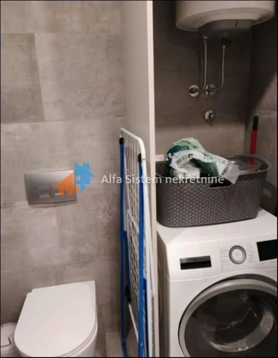 Izdavanje, dvosoban stan, 52m², Lekino Brdo, Voždovac Sve Podlokacije