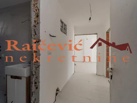 Prodaja, trosoban stan, 81m², Grocka, Beograd - image 10