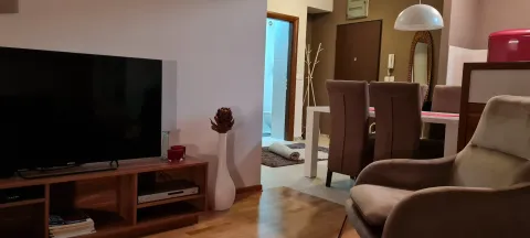 Rent, two bedroom apartment, 80m², City Kvart, Podgorica - image 7