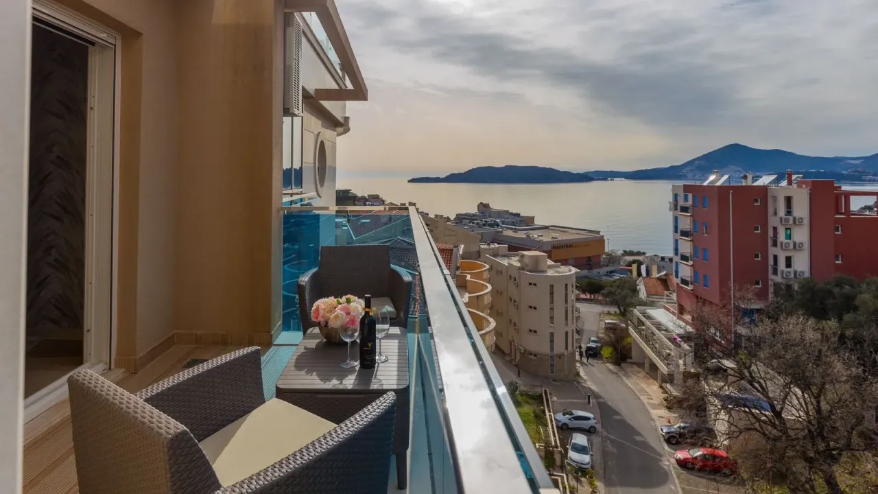 Sale, two bedroom apartment, 96m², Pržno, Budva