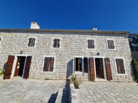 Sale, house, 370m², Sveti Stefan, Budva - image 5