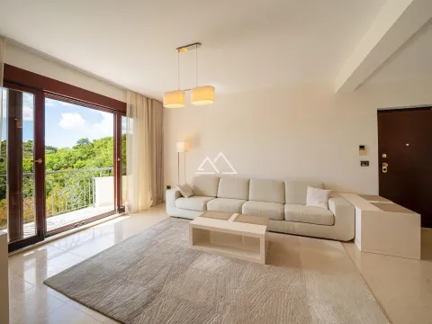 Sale, two bedroom apartment, 86m², Petrovac, Budva - image 4