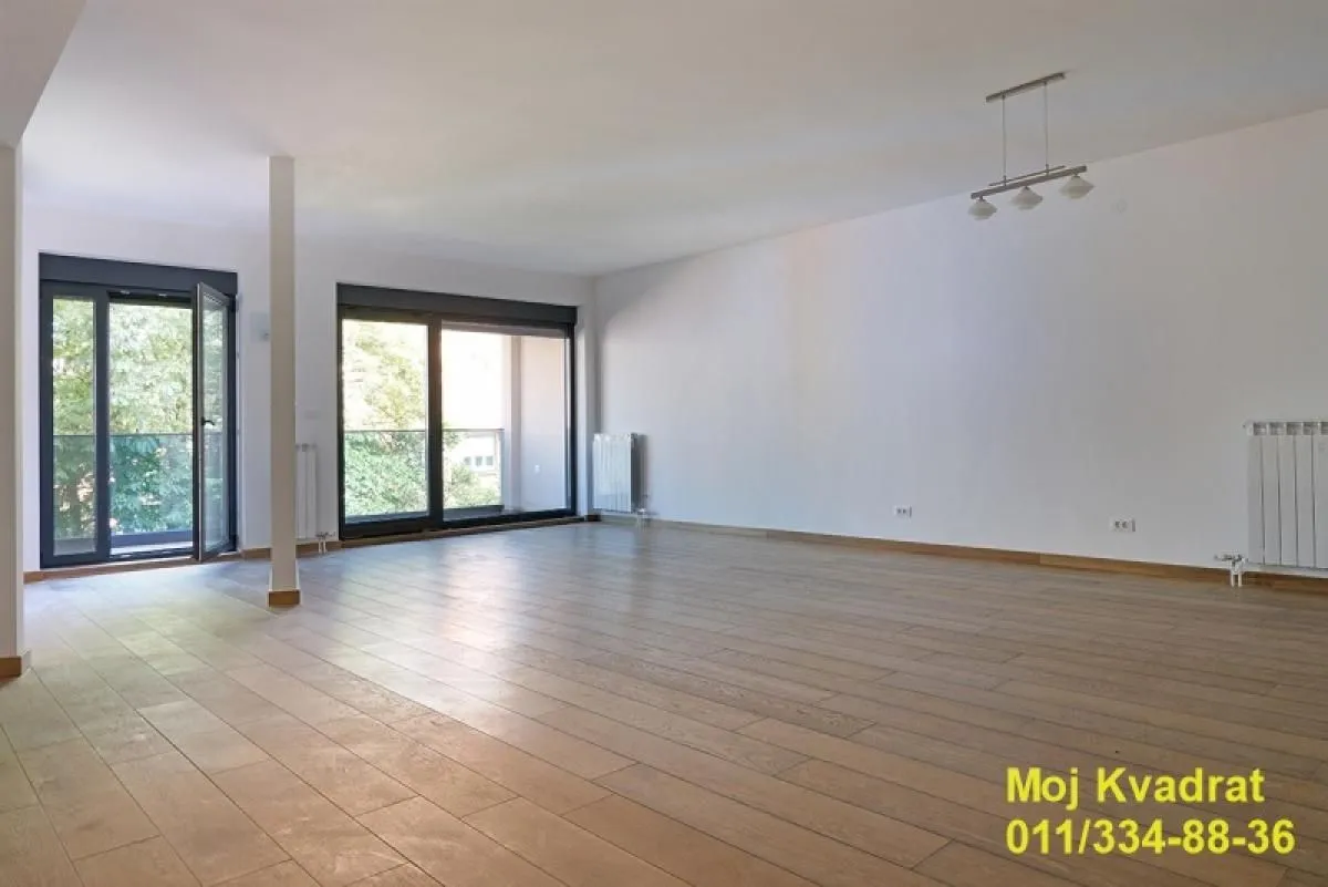 Prodaja, dvosoban stan, 83m², Kalenić Pijaca, Vračar Sve Podlokacije